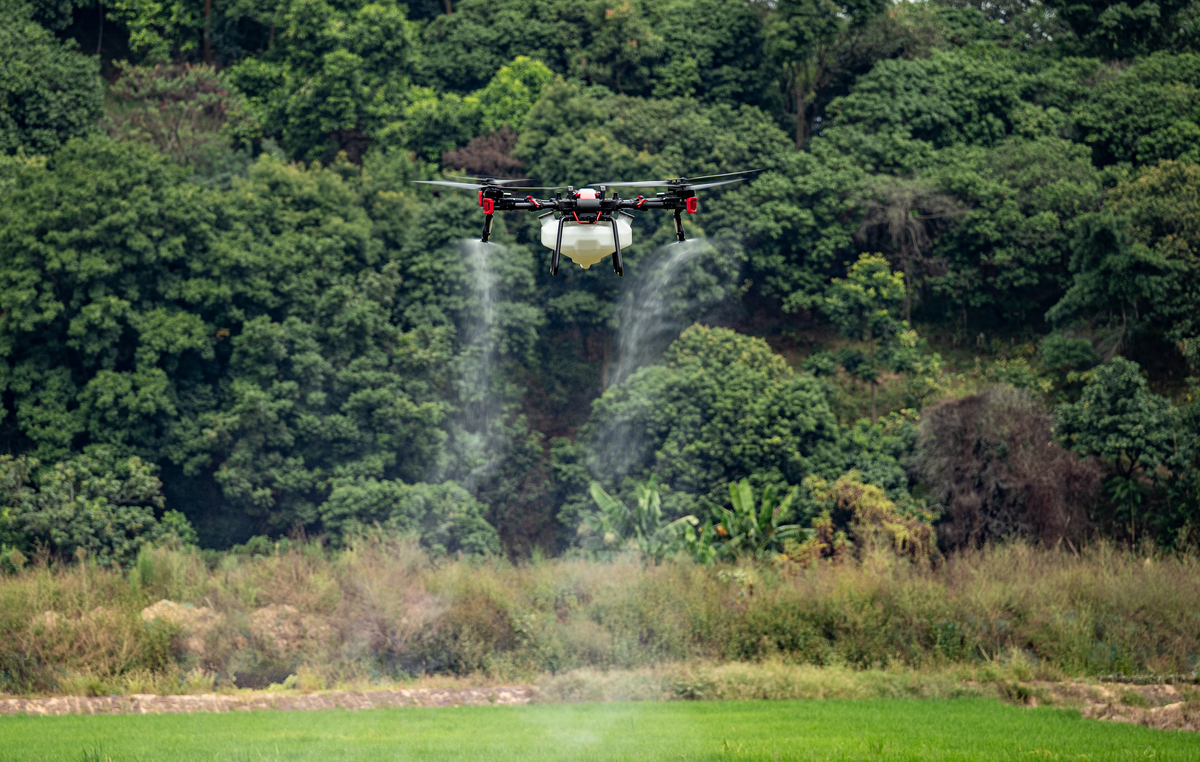 XAG P100PRO Ultra High Capacity Spray Drone (50L)